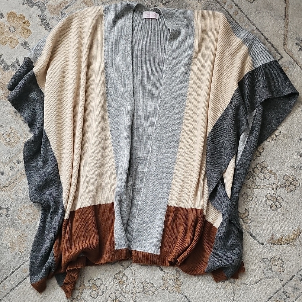 Pink Lily Gray Cream Brown Colorblock Poncho Sweater